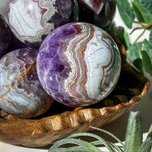 Esfera de Ágata de Cristal Hola Nature de Alta Calidad con Rayas Púrpuras para Decoración del Hogar - Product Image 2