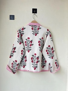 Nuevo lindo abrigo de invierno bohemio Reversible chaqueta acolchada Floral rosa con bolsillo de corazón abrigo con estampado de bloque esponjoso regalo festivo de Navidad - Product Image 4