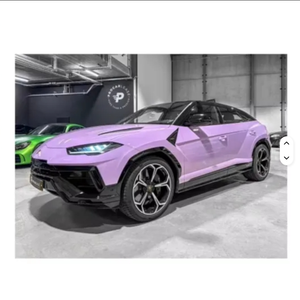 Lamborghini Urus S 60 Anniversaire SUV d'occasion en excellent état - Product Image 3