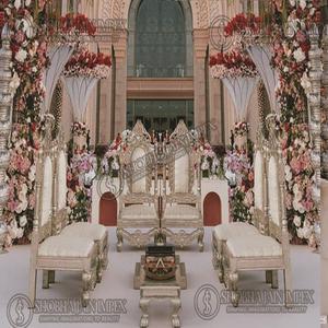 Sillas de madera para mandap de Shobha Jain Impex, ideales para bodas nocturnas, hechas en Delhi, India. - Product Image 6