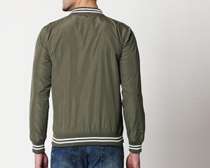 Veste universitaire personnalisable décontractée unisexe pour l'hiver Col montant côtelé, coupe-vent et respirant sur le devant Bouton de prix d'usine du service OEM - Product Image 2