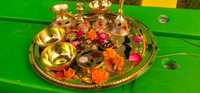 Meilleures ventes Ensemble de thali en laiton de qualité supérieure pour le temple familial Thali en laiton décoratif Articles de thali en laiton pour cadeau pour la décoration