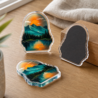Aimants de réfrigérateur en acrylique personnalisés avec des motifs imprimés en UV et des formes découpées au laser