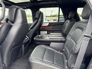 LHD/RHD 2020 LINC0LN NAVIGATOR RESERVE MERCEDES-BENZ CLA 2.0 CLA AMG 45 S PLUS COUPE - Product Image 3