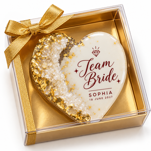 Aimants en résine époxy personnalisés en forme de cœur pour l'équipe de la mariée, cadeaux de mariage, cadeaux de fête prénuptiale, noms et dates personnalisés, options de couleurs multiples - Product Image 5