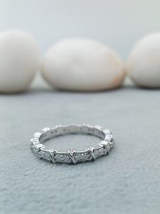 แหวนหมั้นเพชรทรงกลม 1 กะรัต เกรด VVS เพชรเลี้ยงในห้องปฏิบัติการ สำหรับผู้หญิง ทอง 14k/18k สไตล์คลาสสิก รับรองโดย GIA IGI เหมาะสำหรับงานปาร์ตี้ - Product Image 4