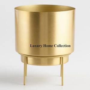 Minimalist Design Metal Small Size <b>Pots</b> and Planter <b>White</b> Color <b>Pot</b> and Gold Color Planter Decoration for Home and Hotel - Product Image 5