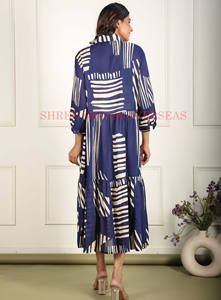 Mayorista de vestido largo de seda indio ligero para mujer Vestido de fiesta de verano Vestido de botón estampado de seda Vestido de manga larga con volantes - Product Image 6