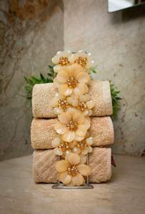 Toallero Metálico de Diseño Único con Decoración de Resina, Almacenamiento Moderno para Toallas en el Baño, Precio Directo de Fábrica - Product Image 3