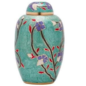 Urnas de cremación de latón macizo, fabricante de urnas de cremación personalizadas con grabado de flores, urnas conmemorativas de estilo americano para cenizas - Product Image 5