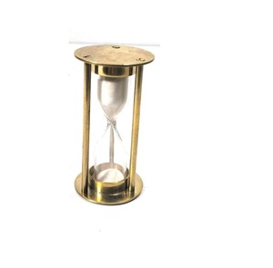 Sablier en laiton à main en verre d'eau bleu pour bureau à domicile et table d'étude idéal pour décor nautique et vintage - Product Image 4