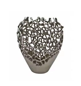 Florero de mesa plateado de metal con estilo moderno con jarrones de flores de moda de alta calidad extra al precio más bajo - Product Image 3