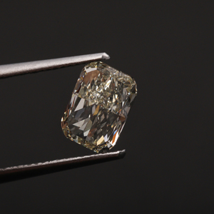 Diamant de laboratoire de 2,0 carats, taille radiant, clarté EVVS2, couleur EF, diamant créé en laboratoire avec certificat IGI - Product Image 5