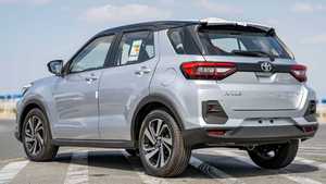 Nuovissimo 2024 a YOTA RAIZE 4D 2.0L V6 4x4 168HP 21000KM 5 posti cambio automatico - Product Image 5