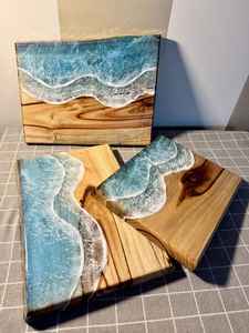 Planches à découper élégantes en résine et bois, fabriquées en bois d'acacia naturel et en bois de manguier, offrant une surface solide - Product Image 3