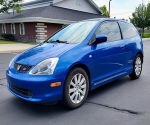 Gran Oferta: Honda Civic Si Hatchback Usado del 2004, Listo para Enviar - Product Image 1