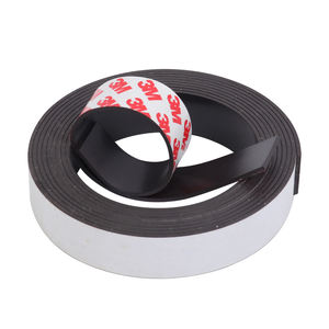 Cinta Magnética de Ferrita Flexible de Tamaño Personalizado al por Mayor, Cinta Magnética Negra con Adhesivo 3M, Procesamiento de Doblado - Product Image 5