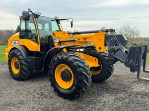 Cargadora de Ruedas Telescópica JCB TM420S Agri Stage 5 con Motor Diésel JCB de Alta Potencia Max Stage V para Carga Agrícola Pesada - Product Image 2