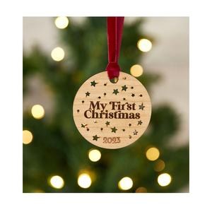 Ornement suspendu de Noël en bois fait à la main adapté aux fêtes de famille et aux belles décorations de saison d'hiver - Product Image 1