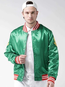 Veste de baseball en satin au meilleur design personnalisé Vêtements d'extérieur Blouson bombardier en satin coloré de superbe qualité pour hommes - Product Image 3