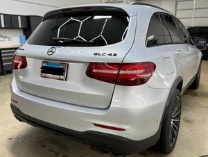 Vendedor Verificado 100% ACTIVO para Autos Mercedes-Benz AMG GLC43 4Matic SUV 2018 en Venta, Producto Automotriz - Product Image 3