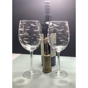 Verres à vin en verre de haute qualité, un article fantastique qui apporte de l'élégance aux célébrations, aux dîners et aux soirées tranquilles. - Product Image 4