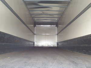 Camionnette de livraison de marchandises électrique automatique de moyenne capacité 2018 avec batterie de 90 à 110 kWh et une autonomie de 601 à 700 km - Product Image 3