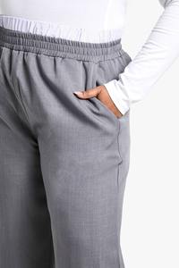 กางเกงวอร์มผู้หญิงระบายอากาศได้ดี ป้องกันรอยยับ ซับเหงื่อ พิมพ์ลายนูน 3 มิติ แบบสั่งทำได้ ผ้าฝ้ายเรียบ สไตล์สปอร์ต - Product Image 2