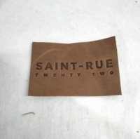 Étiquettes de bagages en cuir durable faites à la main, prix d'usine, étiquettes personnalisées, logos de marques, accessoires, patchs pour jeans, gravure pour vêtements