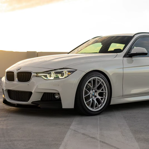 Voiture d'occasion fiable, BMW 330i xDrive Sports Wagon AWD, M Sport et Premium, modèle 2018 - Product Image 1