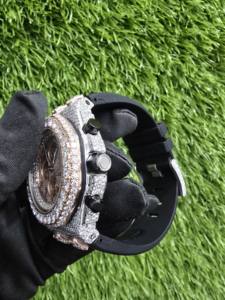 Montre mécanique de luxe pour homme personnalisable, demi-sertie de moissanite, cadran analogique, chiffres rouges, édition limitée, bracelet en caoutchouc - Product Image 4