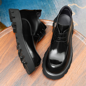 Bottes en cuir de mouton marron de luxe, au-dessus du genou, avec surface imperméable et doublure anti-humidité pour le froid et les occasions formelles - Product Image 5