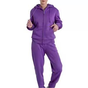 Vente en gros de survêtement personnalisé pour femmes de meilleure qualité Combinaison de jogging pour femmes personnalisée fabriquée au Pakistan - Product Image 6