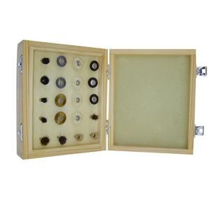 Cepillos y pulidores útiles de alta calidad alojados en una caja de madera barnizada, ideal para pulir joyas y otras piezas pequeñas. - Product Image 2