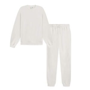 Ensemble de salon chaud pour femmes en gros-Tissu doux, fabriqué OEM et idéal pour une tenue décontractée ou l'entraînement Ensemble de 2 pièces - Product Image 1