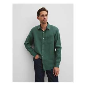 Chemise pour homme au design classique, conçue pour un usage quotidien, offrant une liberté de mouvement confortable, un tissu durable et un style propre - Product Image 1