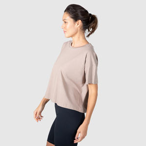 100% algodón nuevo personalizado Athletic Gym Crop Top camisetas mujeres Slim Fitting diseño de gran tamaño cuello redondo Anti-Pilling parches bordados - Product Image 3