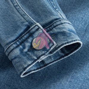 Chaqueta de Mezclilla Ligera para Hombre, Invierno, Cómoda, Fácil de Usar, 100% Algodón, Secado Rápido y Transpirable, Logotipo Frontal - Product Image 5