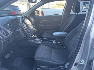 มิตซูบิชิ เอาท์แลนเดอร์ สปอร์ต LE ปี 2024 สภาพดี ใช้งานน้อย - Product Image 2