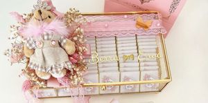 Boîte à bijoux carrée en verre de luxe avec finition dorée, design personnalisable et écologique pour le rangement professionnel des bijoux - Product Image 2