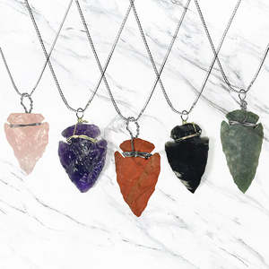 Collar con Colgante de Punta de Flecha Natural, Joyería de Piedra de Cristal con Cadena - Product Image 3