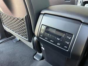 2022 To-yota Prado 2,8 GD TX Auto - Product Image 3
