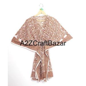 Caftán corto de algodón con estampado floral indio, estilo modesto para mamás, ideal como ropa de playa, ropa de dormir, caftán para bikini, regalo para ella. - Product Image 1