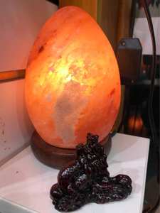 Wholesale Himalayan Pink Rock Salt Lamp Beautifully Carved <b>Egg</b>-Shaped Design Natural Carved Wooden Base Natural Crafts - Product Image 3