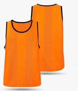 เสื้อกล้ามฟุตบอลผู้ชายแบบสั่งทำพิเศษ ระบายอากาศได้ดี ผ้ายืดกระชับรูป ป้องกันได้รอบด้าน มีไซส์ใหญ่พิเศษ - Product Image 4