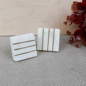 Boutons en marbre polis à la main, couleur, forme et taille personnalisées, design personnalisé, fabriqué en Inde - Product Image 2