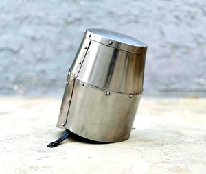 Début médiéval bricolage Viking casque Costume acier à haute teneur en carbone conception Simple portable pour Camping reconstitutions historiques OEM - Product Image 2