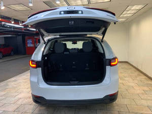 Mazda CX-90 Plug-in 2024 Usado en Excelentes Condiciones - Product Image 6