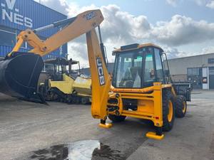 Chargeuse-pelleteuse JCB haute performance 3DX - Product Image 6