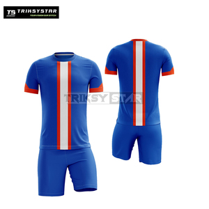 Uniforme de Fútbol para Hombre, Corte Ajustado, Logotipo Personalizado, Conjunto de Fútbol Transpirable de Secado Rápido, Pantalones Cortos, Ropa para Entrenamiento y Partidos de Verano - Product Image 3